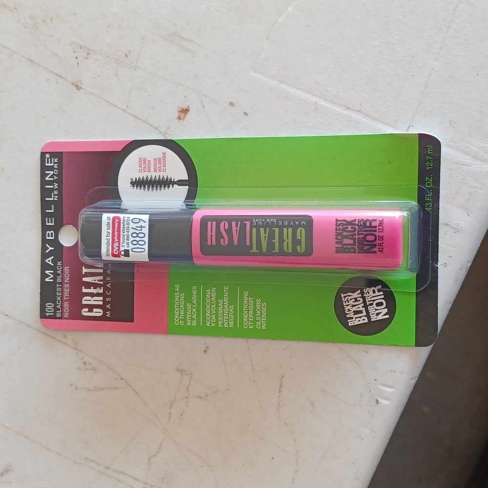 Maybelline great lash mascara